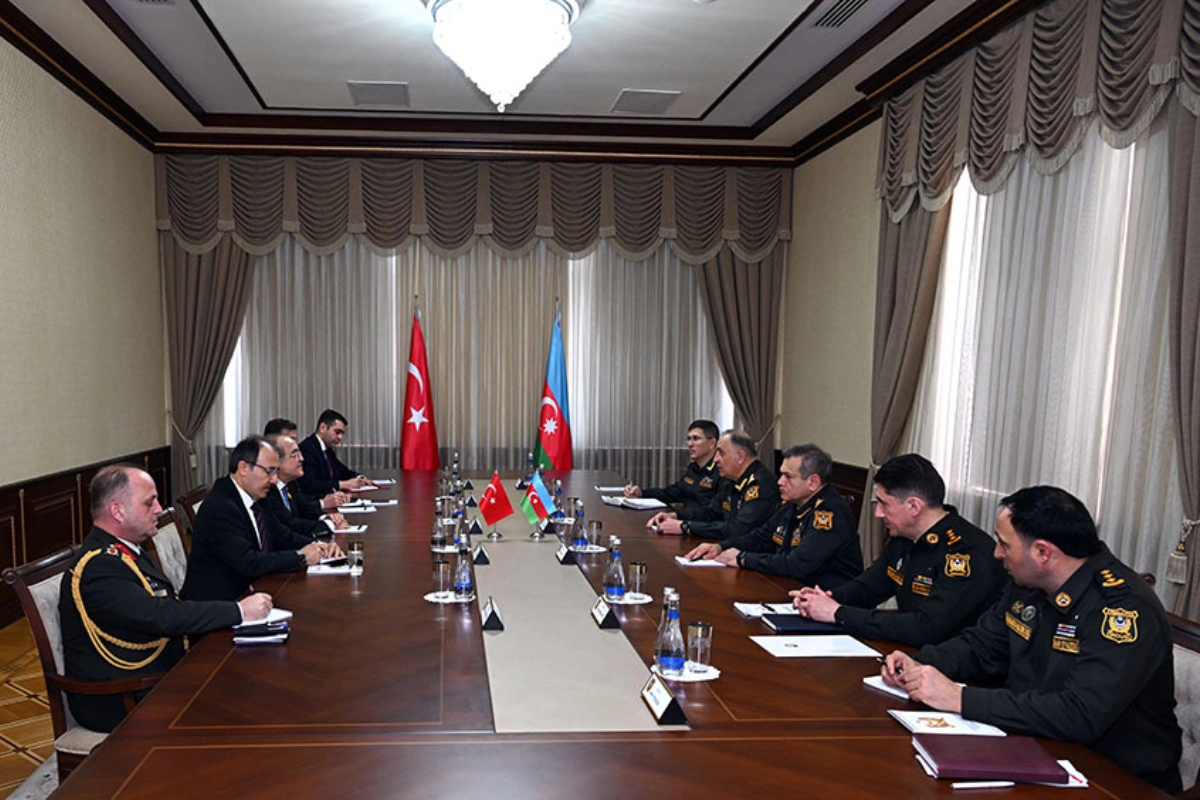 Министр обороны Азербайджана встретился с заместителем министра национальной обороны Турции - ФОТО/ВИДЕО
